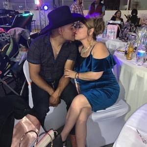 Meet your Posher, Ana rosa